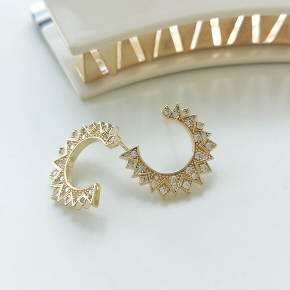 Alicia Bonnie Sunburst Gold White Crystal Stud Earrings - Picture 2 of 4